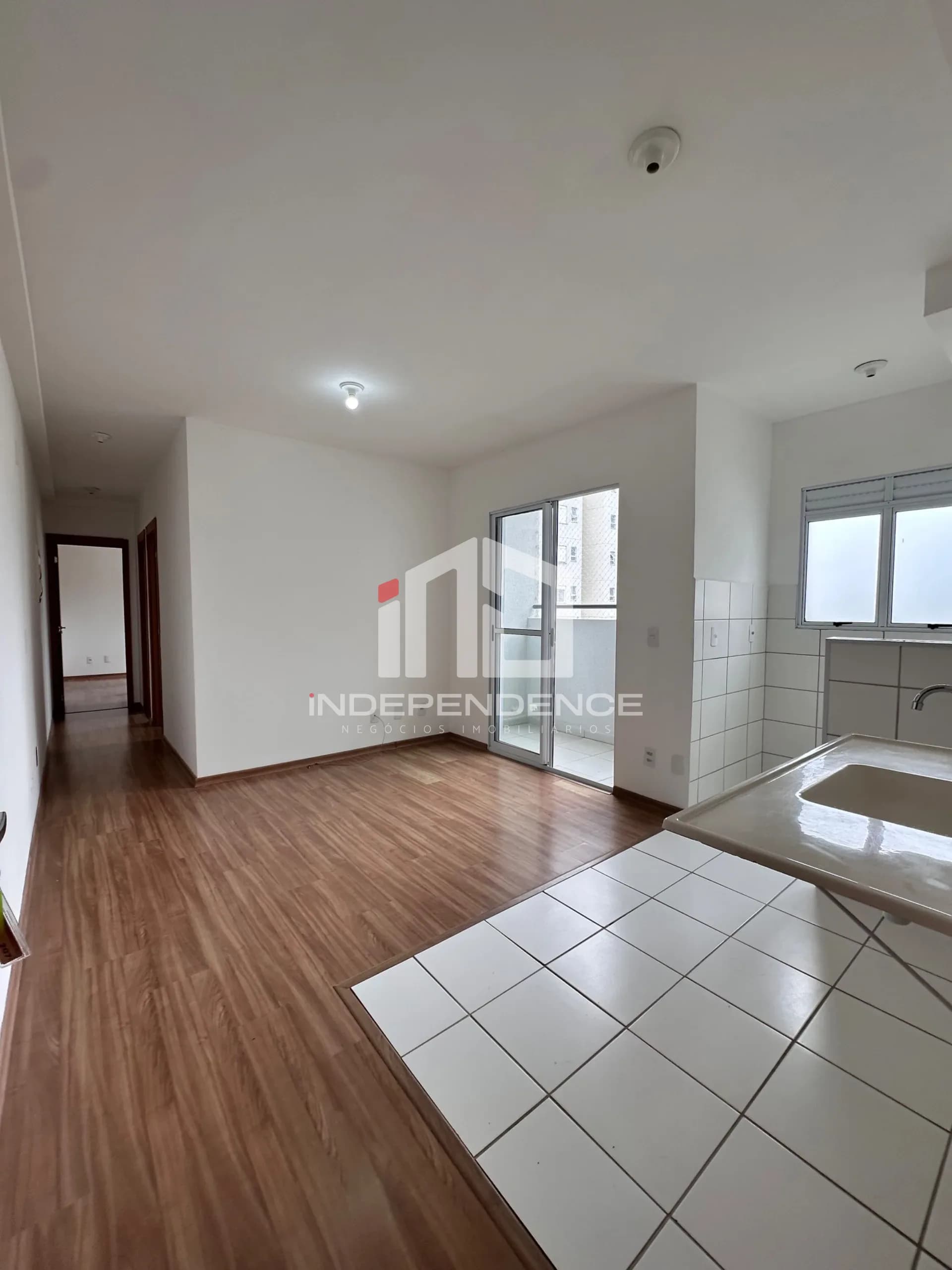 Oportunidade! Apartamento á venda | 2 quartos | 1 suíte / 48 m² | R$ 367.000,00 | Urbanova 