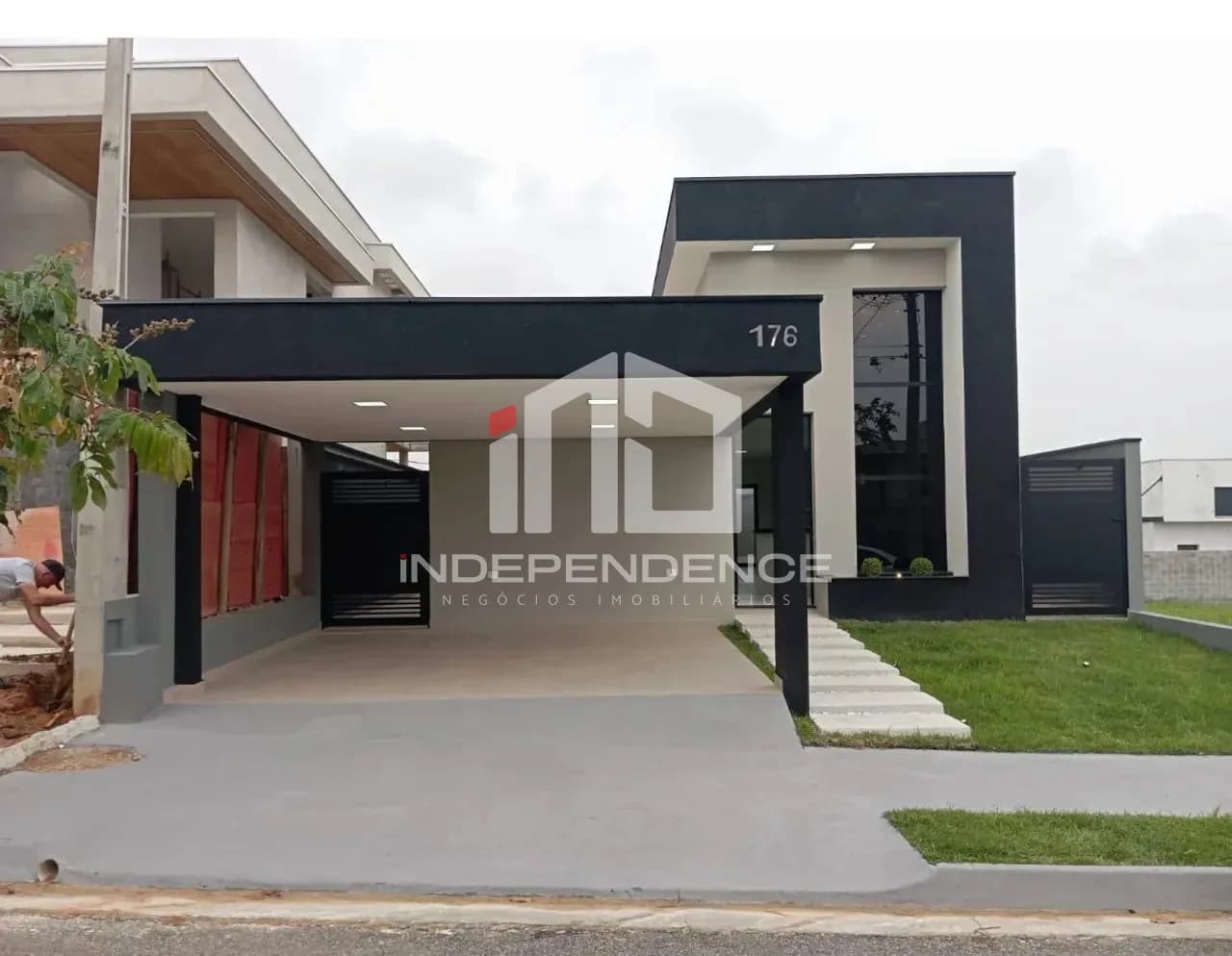 Casa de Alto Padrão no Condomínio Vereda dos Campos