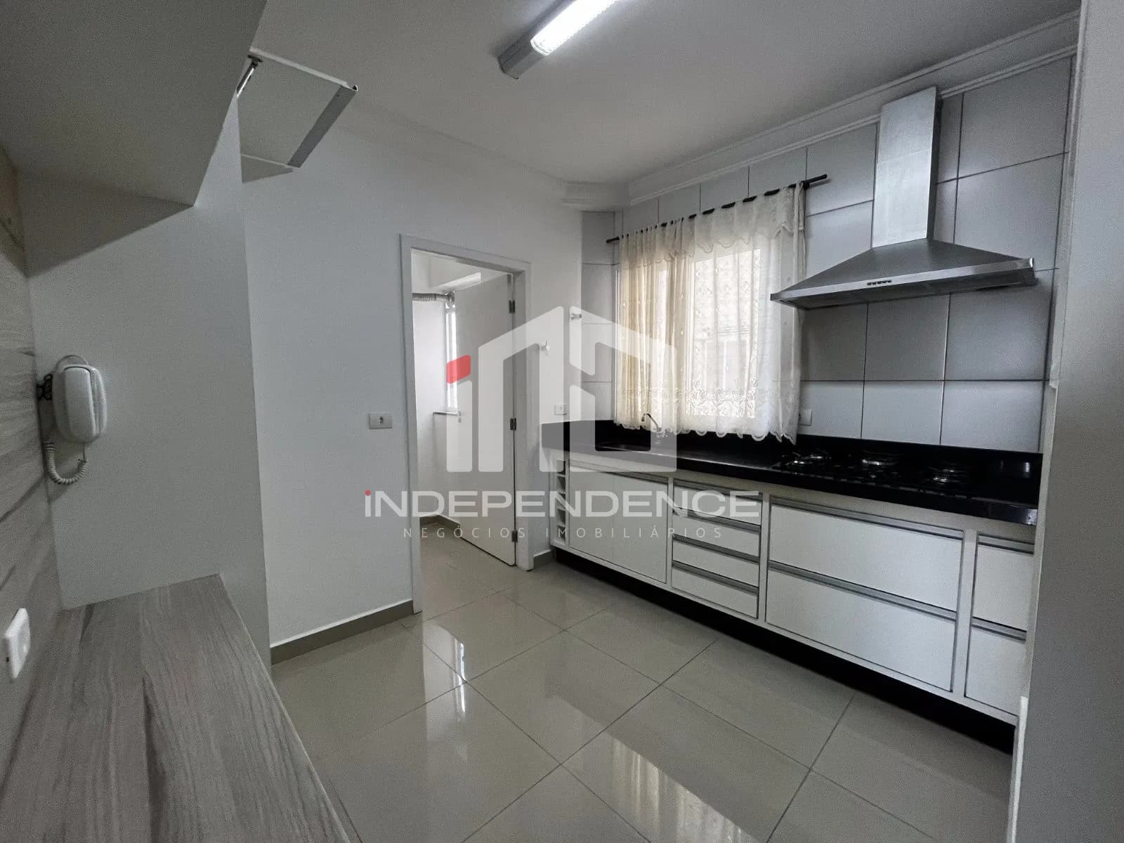 Apartamento com 3 dormitórios para alugar | 90 m² | Conjunto Residencial 31 de Março | São José dos Campos/SP