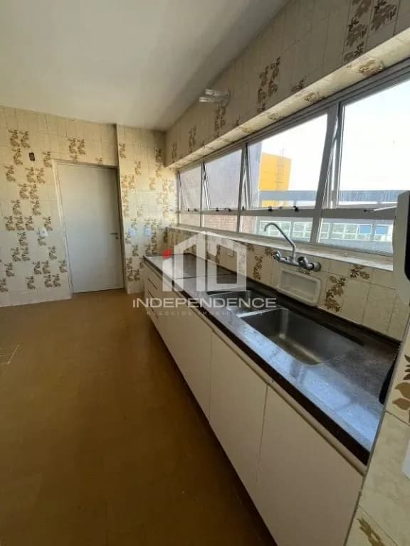 Apartamento para alugar, 230 m² por R$ 7.804,67/mês - Centro - São José dos Campos/SP