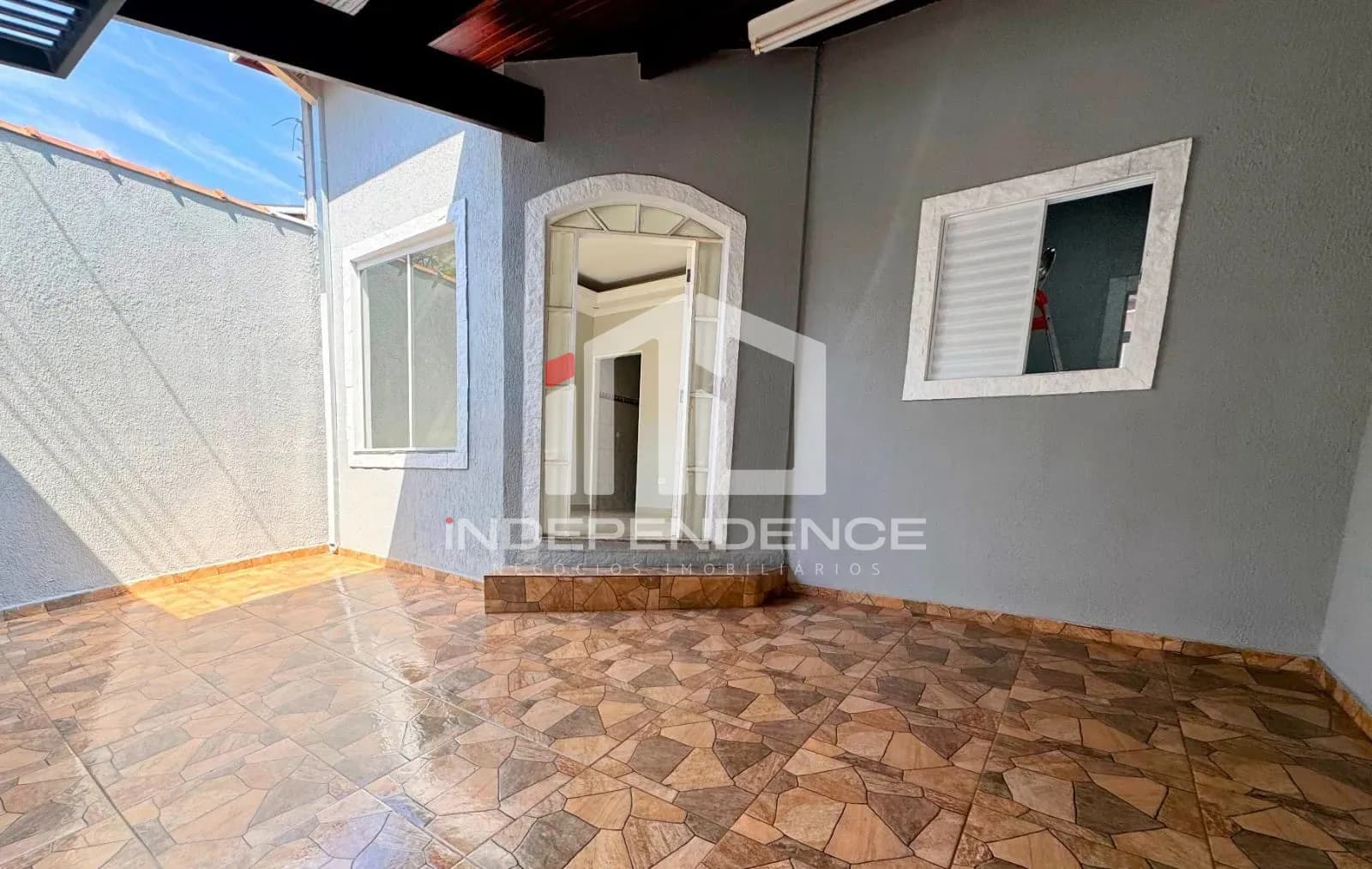 Casa com edícula à venda, 143m2 Loteamento Villa Branca, Jacareí, SP