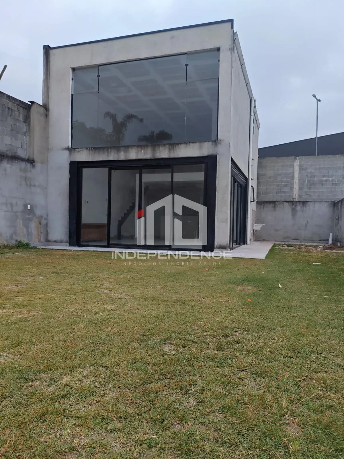 Loft á venda, a melhor localização do bairro, 90m² em terreno 250m² | Villa Branca