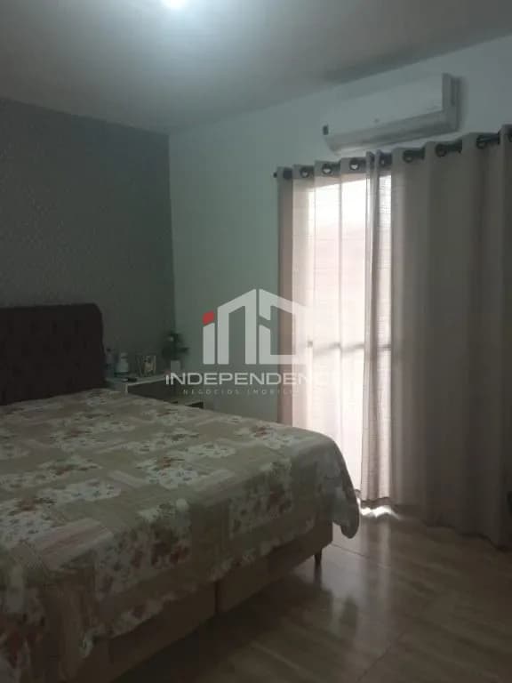 Sobrado com 3 dormitórios à venda, 182 m² por R$ 600.000,00 - Residencial Santa Paula - Jacareí/SP