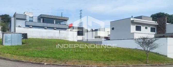 Terreno à venda | 367m² | Terras do Vale Caçapava, SP